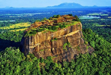 https://www.columbusholidays.com/wp-content/uploads/2019/srilanka.jpg